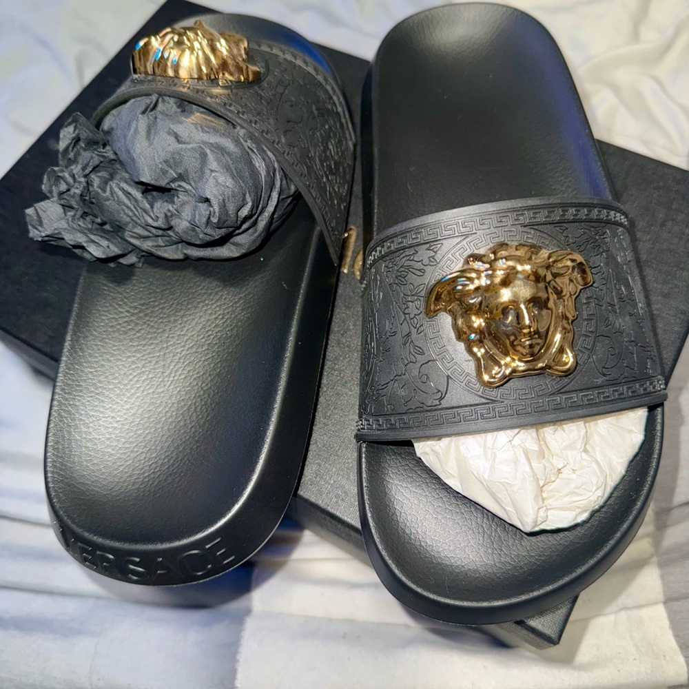 Versace slides - Picture 2 of 2